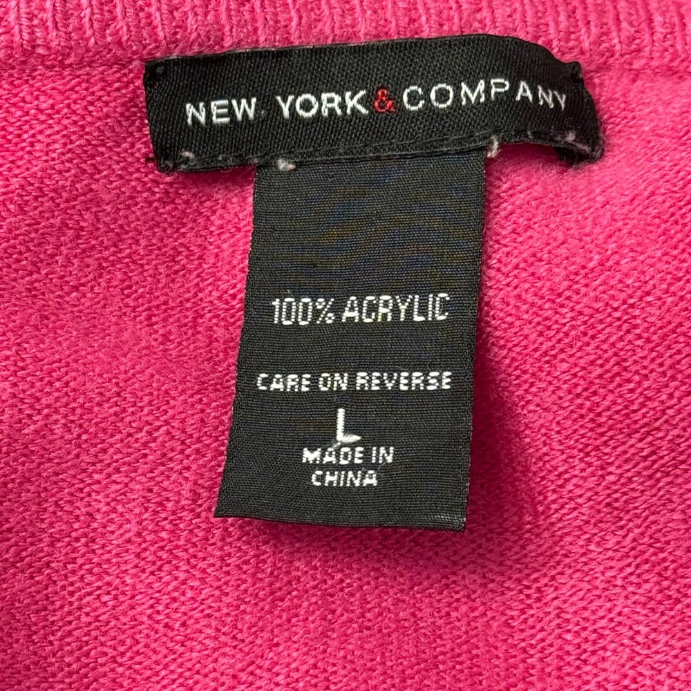 New York & Company Women's Long Sleeve V-Neck Pullover Sweater - Picture 3 of 7